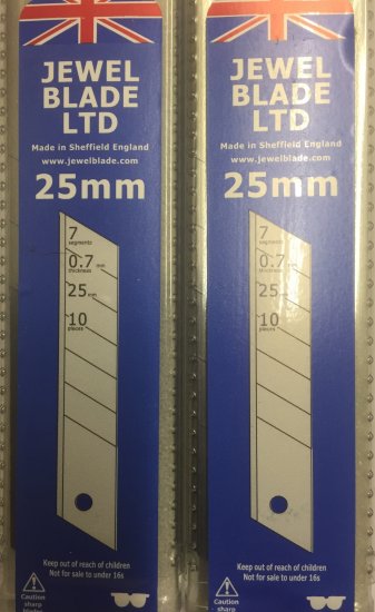 2 x 10 Jewel Blade 25mm Snap off Blades CLR